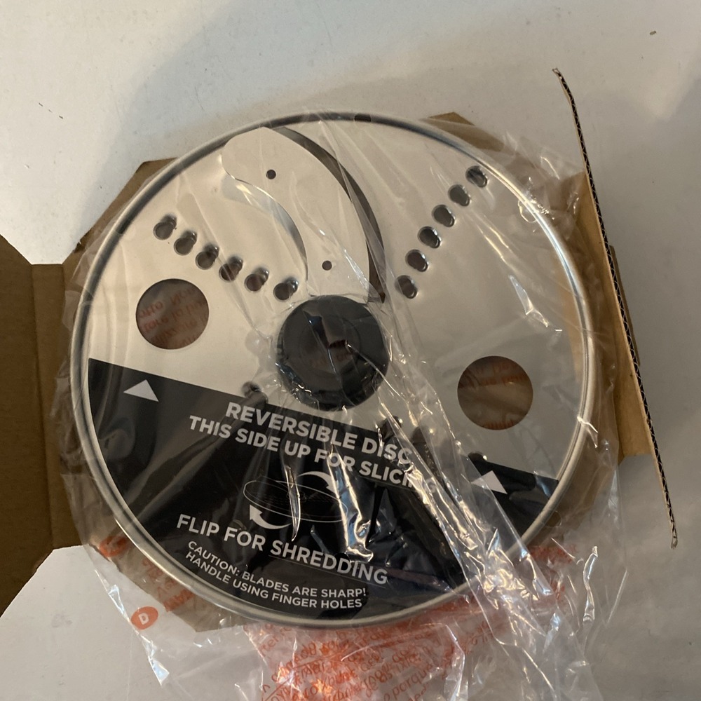 New NINJA Food Processor Reversible Slicing/Shredding Disc for BN600 Series